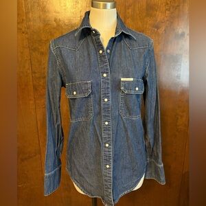 Western-Style Denim Shirt